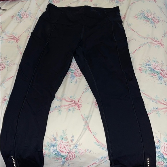 Lulu lemon leggings - Picture 1 of 2